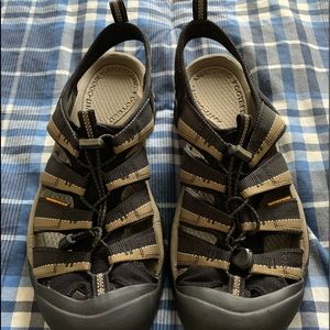 Men’s Keen Sandals Size 12